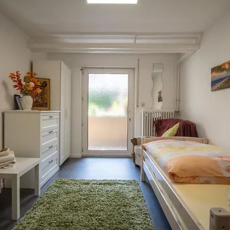 Ferienzimmer Viernheim- Work And Chill Homestay